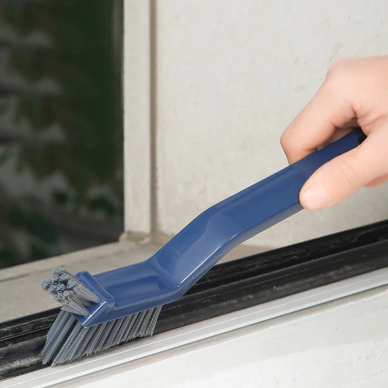 Tough Bristles Reaches deep into corners and grooves